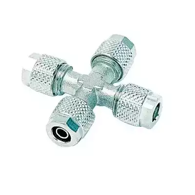 Czwórnik skręcany do węża 10/8